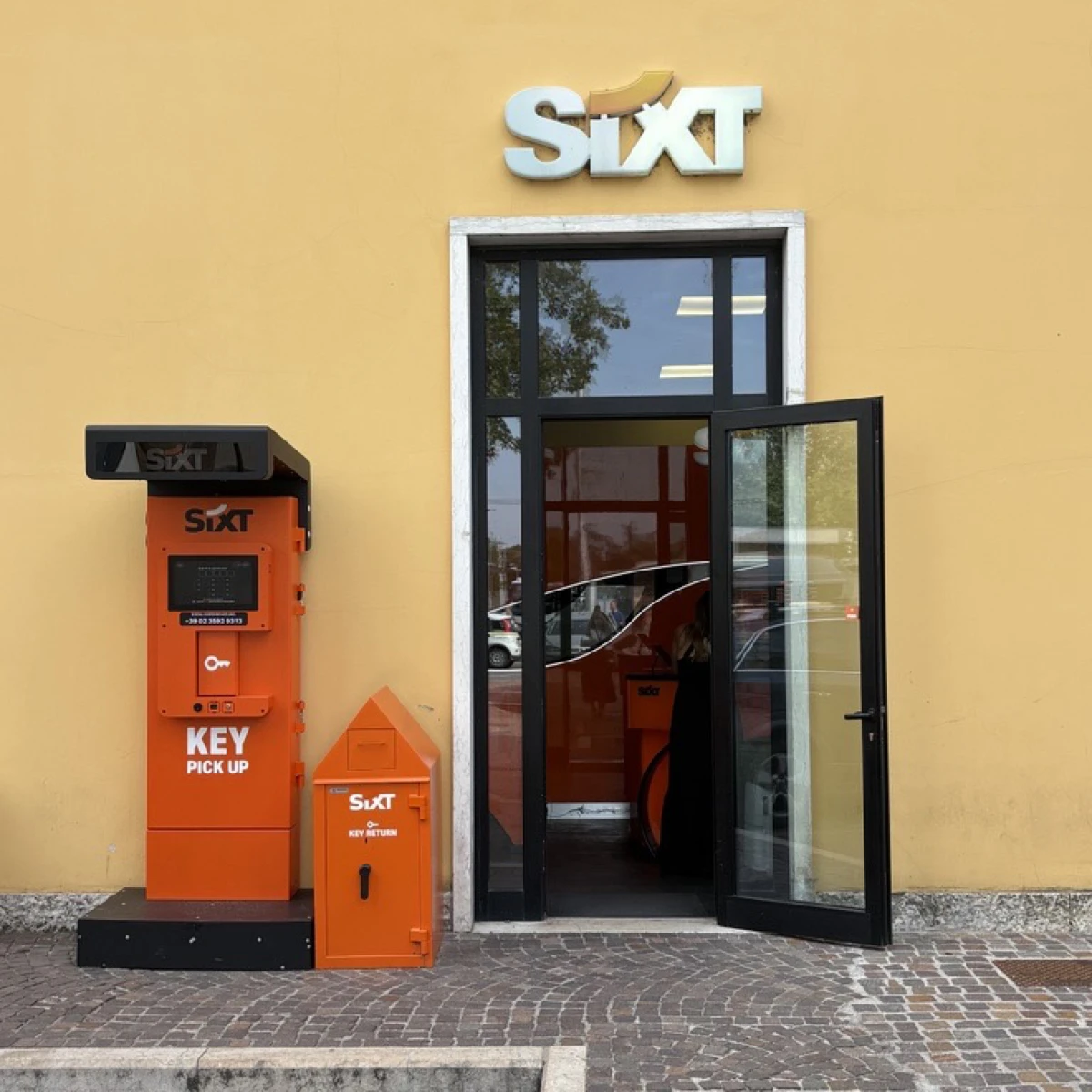 SIXT